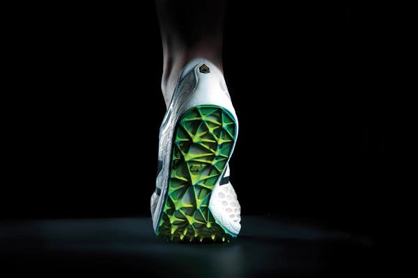 Customize new top balance track spikes