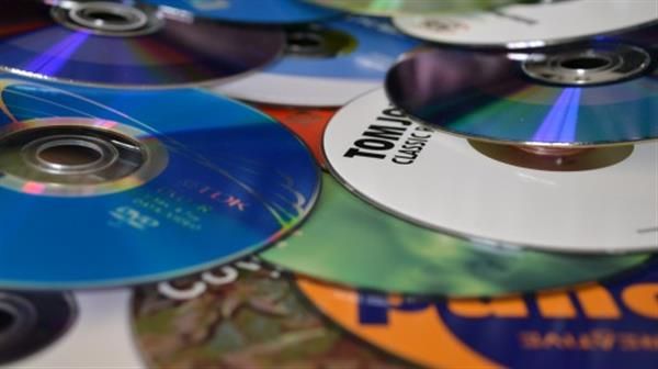 reShootz creates 3D printer filament from recycled CDs and DVDs